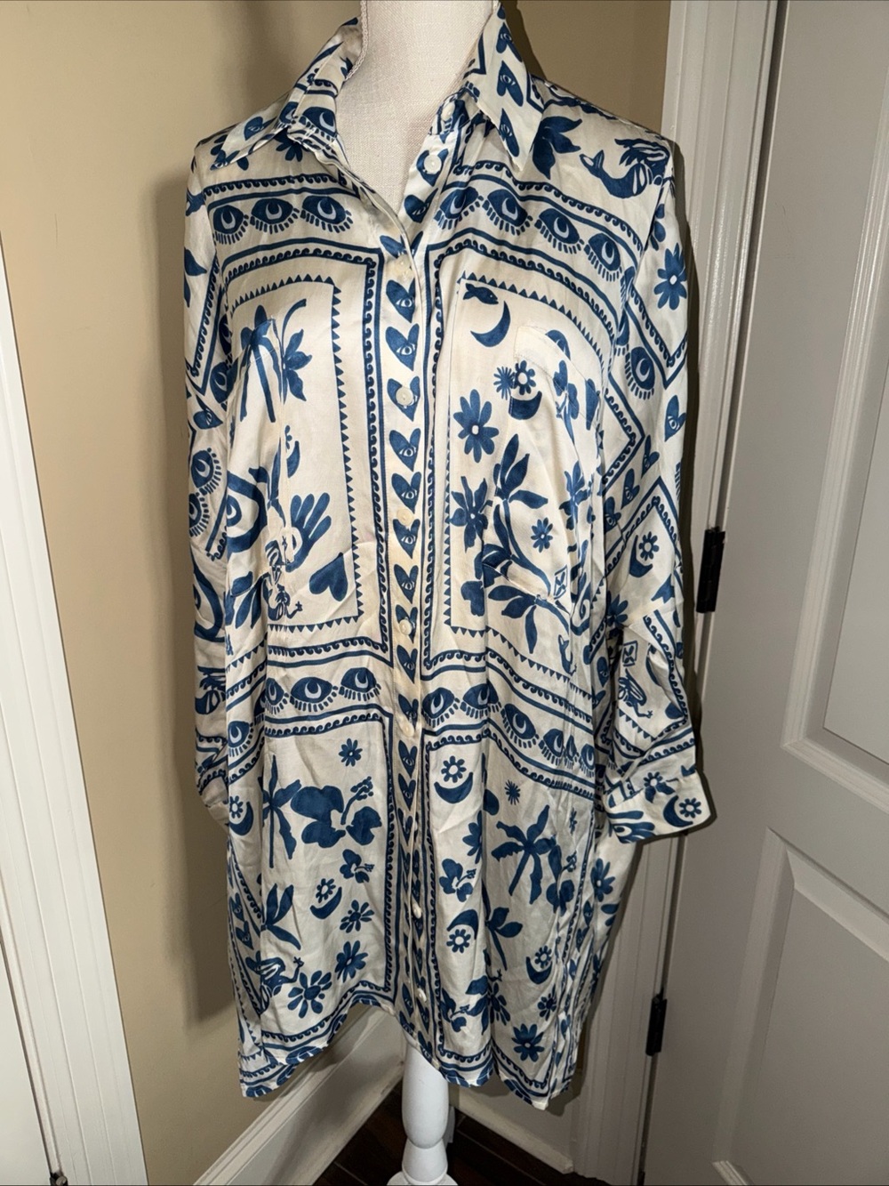 Anthroplogie Corey Lynn Calter Blue Abstract Oversized Blouse SIZE M